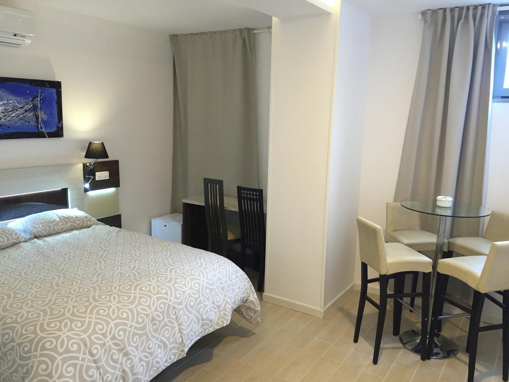 H Skyline Hotel Alcorcon Exterior photo